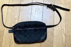 【MHsさん専用】コーチ　COACH　ウエストポーチ　ショルダーバック　黒のサムネイル