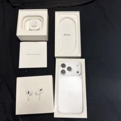 Apple iPhone 箱 AirPods 箱 セットのサムネイル