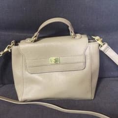 GU ハンドショルダーバックのサムネイル