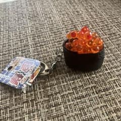 イクラデザイン アクリルキーホルダーいくら軍艦寿司のサムネイル