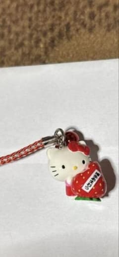 Hello Kitty ご当地ストラップ 博多あまおういちご - メルカリ