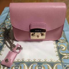 FURLA バックのサムネイル