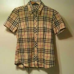 寧々様専用BURBERRY 半袖シャツ☆のサムネイル
