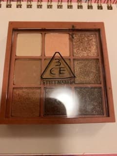 3CE アイシャドウパレットのサムネイル