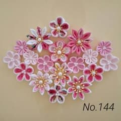 つまみ細工 お花パーツ No.144 - メルカリ