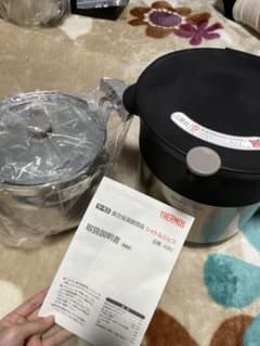 【新品・未使用】THERMOS 真空保温調理鍋のサムネイル