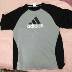 adidas Tシャツのサムネイル