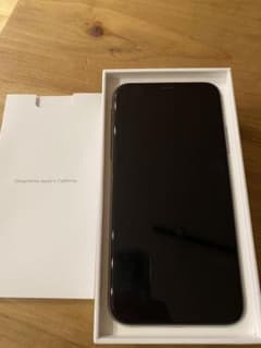 iPhone X Silver 256 GB docomoのサムネイル