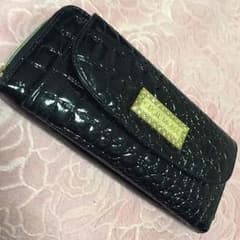 CECIL Mc BEE 財布のサムネイル