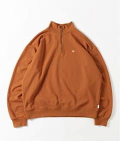 MUHET ハーフジップスウェット　お安くしました！のサムネイル