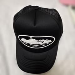 corteizトラッカーキャップのサムネイル