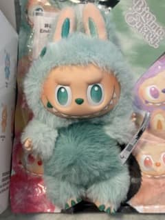 POP MART Biginto Fresh ぬいぐるみのサムネイル