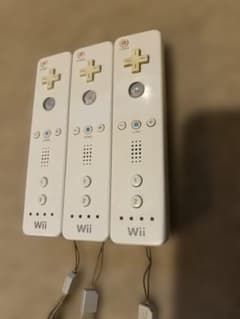 【動作確認済み】Wiiリモコン ホワイト 3本セット 純正ストラップ付き 任天堂のサムネイル