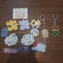 BT21 아크릴 키 홀더 등 세트