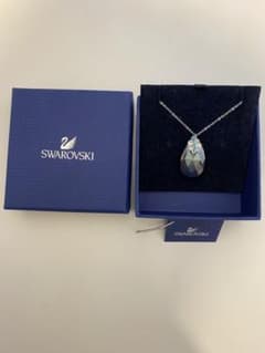 【お値下げ】【未使用】Swarovski スワロフスキー ネックレス 箱付のサムネイル