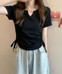 サイドドロスト 半袖Tシャツ ブラック スリットネックのサムネイル