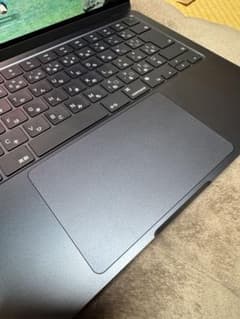 M2 Macbook Air 512GB 8GBのサムネイル