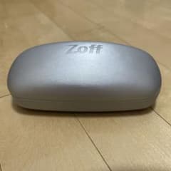 Zoff メガネケース シルバーのサムネイル