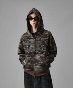 ANDER HUNK ジップアップパーカーのサムネイル