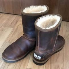 UGG レザーブーツのサムネイル