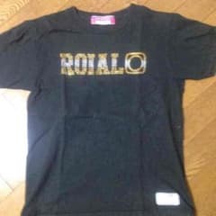 ロイアル Tシャツのサムネイル