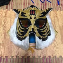 初代タイガーマスク　新日本プロレス　試合用のサムネイル