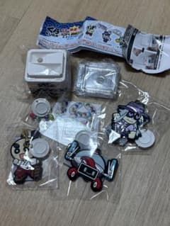 【匿名配送】くら寿司　本当に抽選できる！ビッくらポン！&キャラクターマスコットのサムネイル