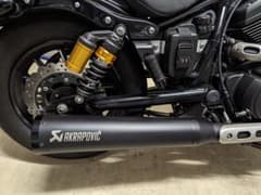 ヤマハ bolt アクラポヴィッチ(AKRAPOVIC)スリップオンマフラーのサムネイル