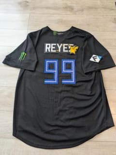 日本ハムファイターズ　レイエス　ユニフォーム　ワッペン　ポケモン 日本ハムファイターズ レイエス ユニフォーム ワッペン ポケモン