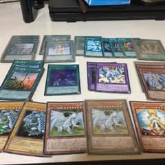青眼パーツのサムネイル