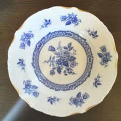Rosary Yamato 花柄皿、FINE CHINA 1868 Rosary Yamato 花柄皿、FINE CHINA 1868 - メルカリ