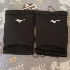 [O-KEIさん専用]ミズノ バレーボール 膝サポーター両膝のサムネイル
