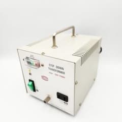 変圧器　アメリカ　Nissyo ステップダウントランス SDX-1500U 変圧器 アメリカ Nissyo ステップダウントランス SDX-1500U SDX-1500U