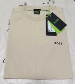 BOSS Tシャツ ベージュ　未使用ほぼ新品のサムネイル