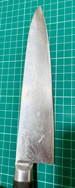 ダマスカス 牛刀 包丁 刃渡り約21cm 波紋多数 研ぎ済み - メルカリ