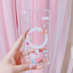 헬로 키티 iPhone15 케이스