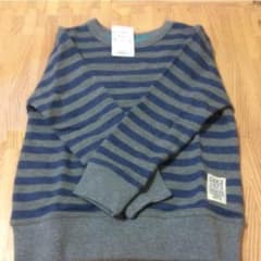 新品！グレー&ブルー ボーダートレーナーのサムネイル