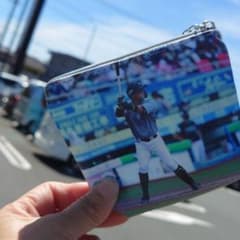 山口航輝選手のポーチのサムネイル
