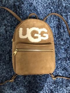 miu様専用uggリュックのサムネイル