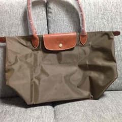 ゆあ様専用 新品ロンシャン 折り畳みトートバッグのサムネイル