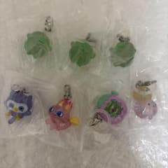 たまごっち めじるしアクセサリー 7つセット カプセルトイ ガチャのサムネイル
