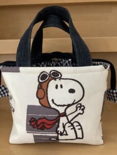 ♡ハンドメイド♡スヌーピー保冷ランチバッグのサムネイル