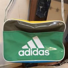 adidasエナメルバックのサムネイル