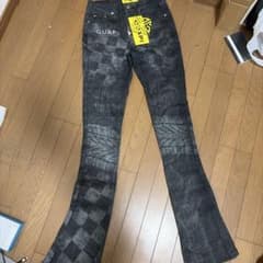 GUAPI PREMIUM デニムパンツ チェッカーフラッグ柄のサムネイル