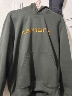 carhartt オリーブグリーン フード付きパーカー - メルカリ