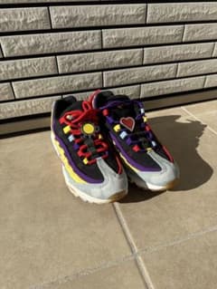 NIKE AIR MAX 95のサムネイル
