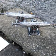 スケボー サンダー トラックのサムネイル