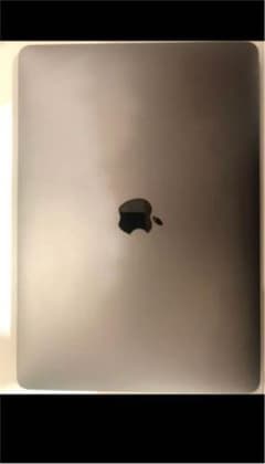 【ジャンク】MacBook Pro 2018 i7 16gb 256ssdのサムネイル