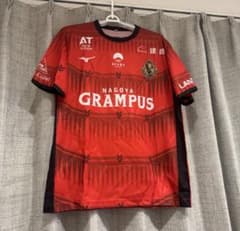 名古屋グランパス　ユニフォームのサムネイル