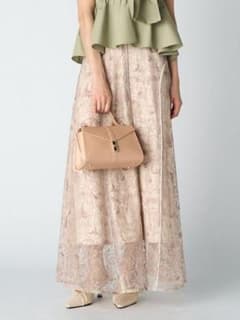 新品タグ付き LILY BROWN レースロングスカートのサムネイル